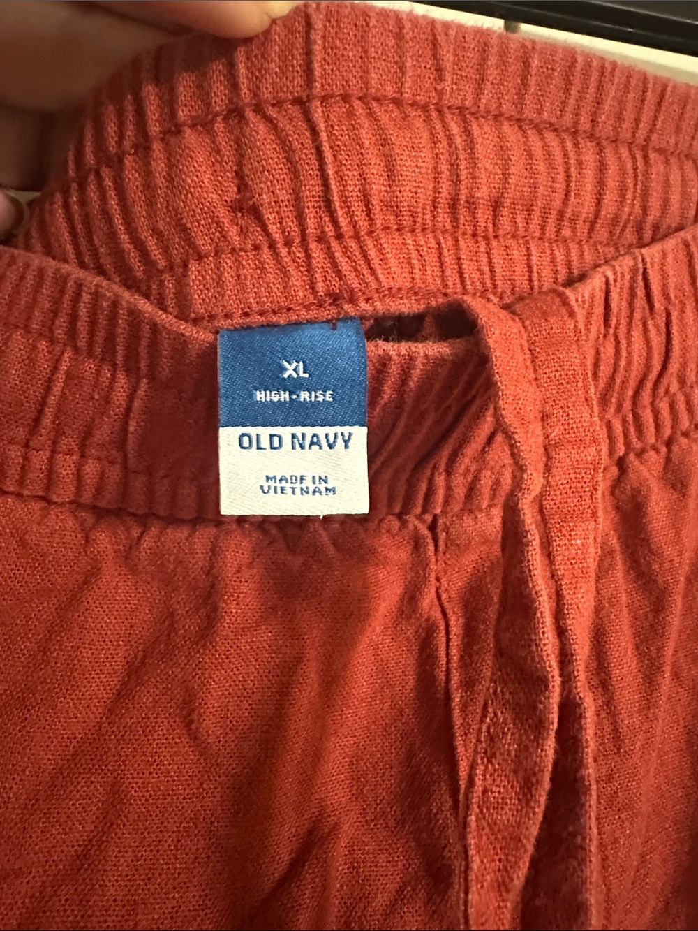 Old Navy Red Women's Casual Athletic Shorts - Picture 2 of 3
